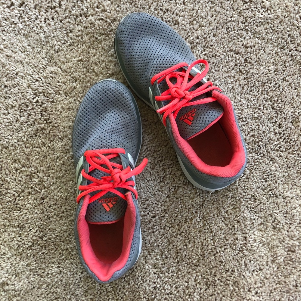 Adidas women gray sneakers w/ hot pink lace